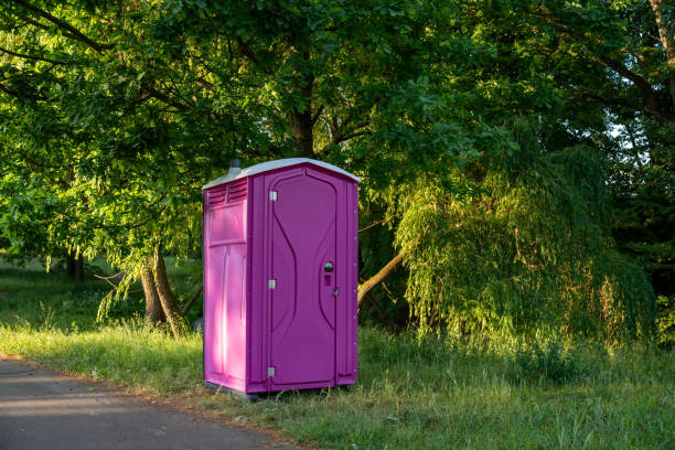 Best Portable bathroom rental  in Grafton, ND
